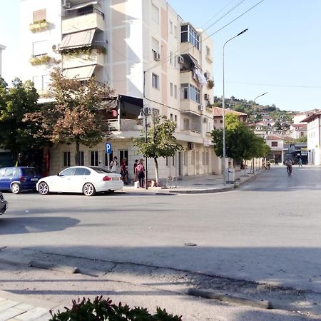 Vilma Apartment Berat Exterior foto